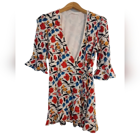 Floral Wrap Dress Shorts with Ruffle Sleeves - Picture 1 of 5